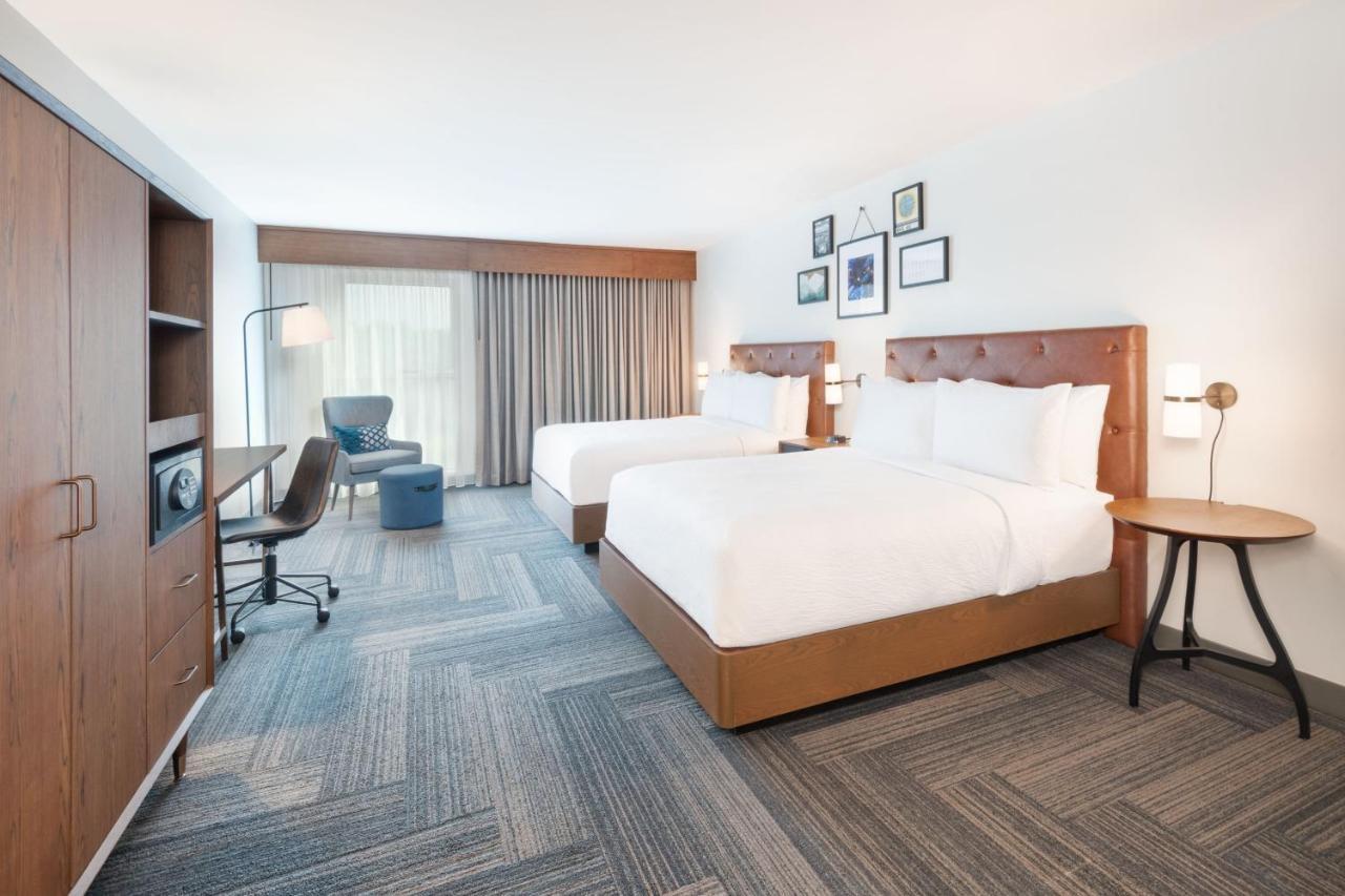 Four Points By Sheraton スパータンバーグ エクステリア 写真